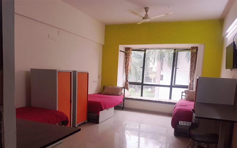 3-sharing-room-img-2